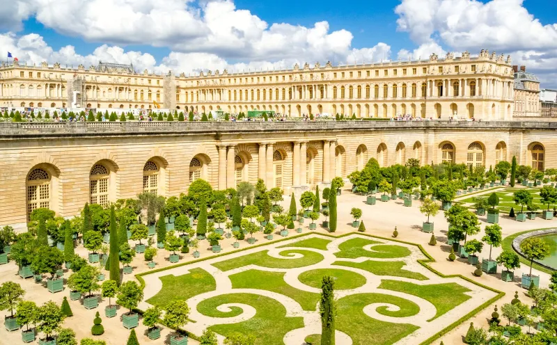 Versailles