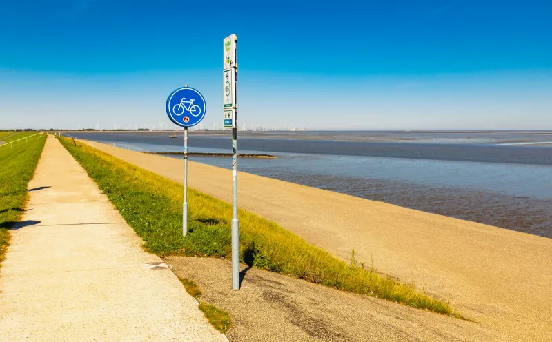 The cycle path in Delfzijl