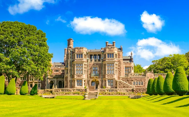 Tjolöholm castle in Fjäras