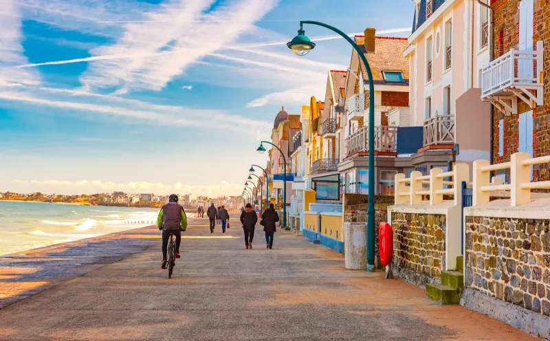 Promenade in Saint-Malo
