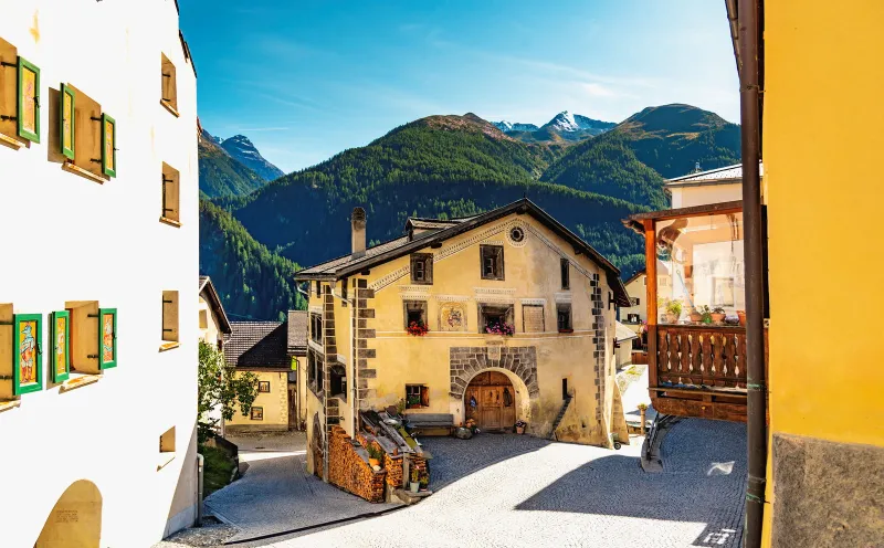 Mountain village, Guarda, alleys