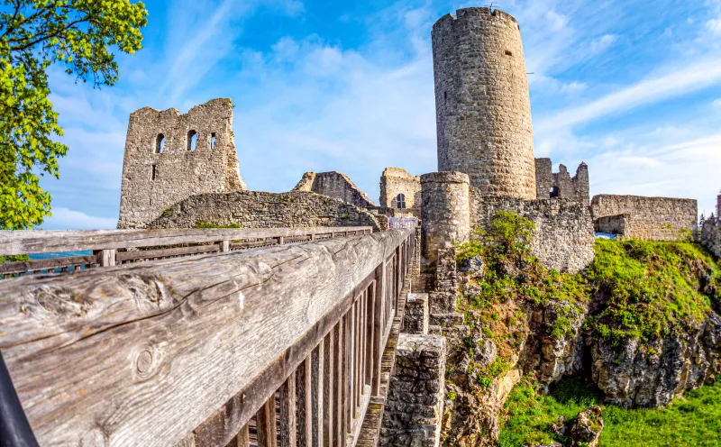Wolfstein mountain ruins Neumarkt