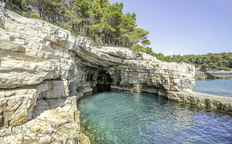Bay near Pula