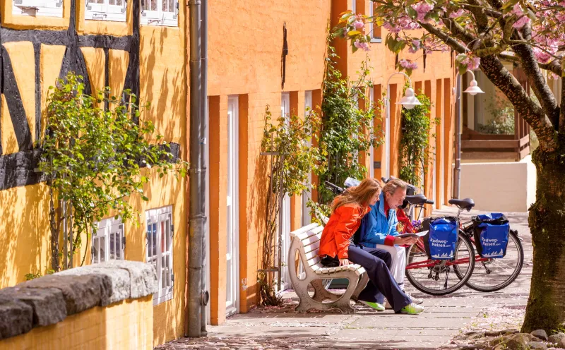 Flensburg, cyclist, old town