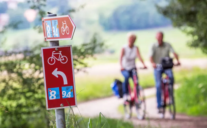 Cyclist on the way to Biel