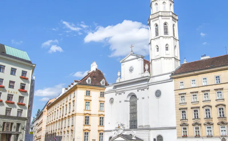 Viennese horse-drawn carriage