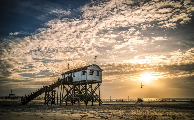St. Peter-Ording, pile dwellings, beach