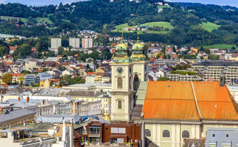 View of the Pöstlingberg in Linz