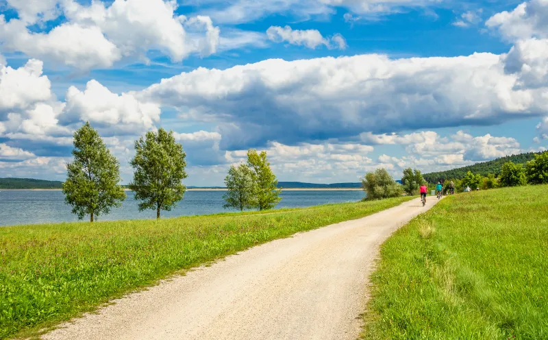 Cycle path on the Brombachsee