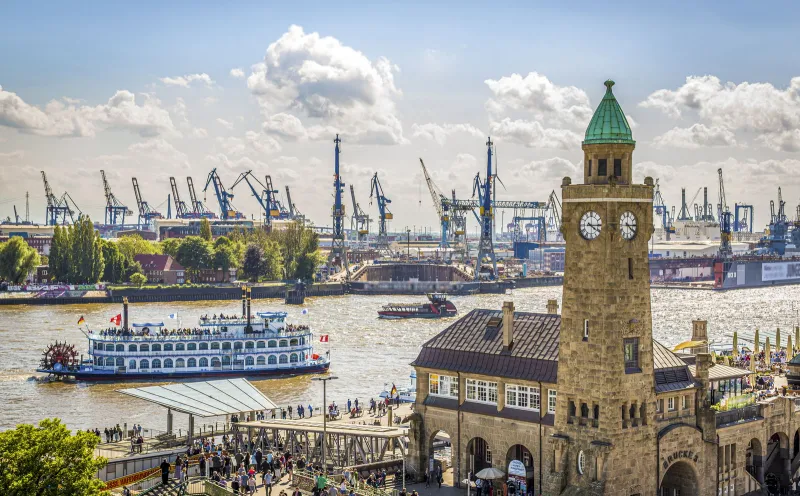 St. Pauli Landungsbrücken Hamburg