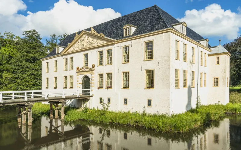 moated castle Norderburg_Dornum