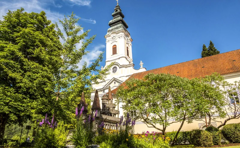 Engelhartszell collegiate church