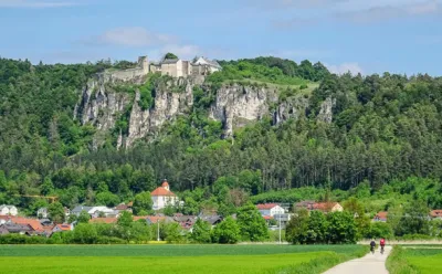 Cycle path towards Kipfenberg