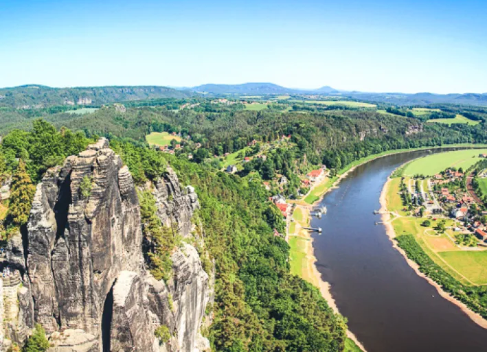 Elbe cycle path, Bastei rocks