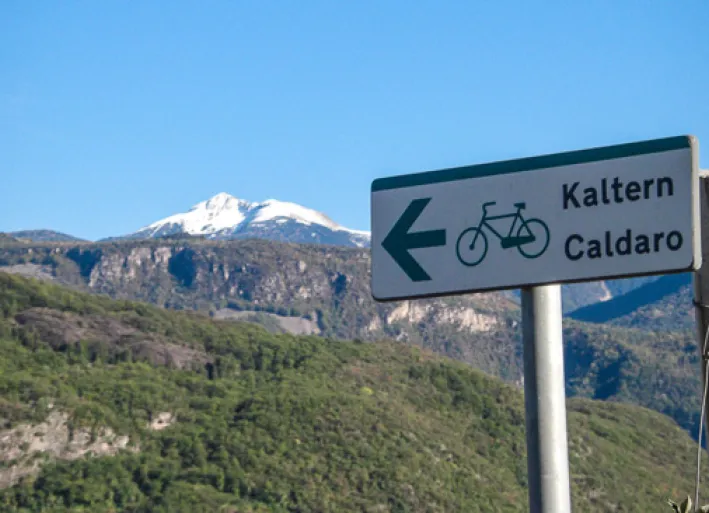 Adige Cycle Route, cycle path sign