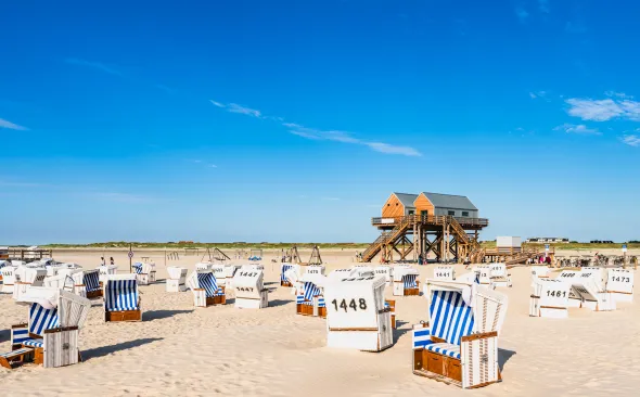 St. Peter-Ording, beach, Pile dwellings, beach chairs