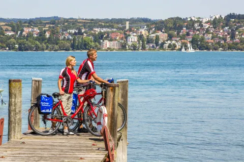 fahrradlicht verkehrssicher Fahrrad Licht Set 100 Lux Vorne Mit [Lightsense] Sensor + Fahrrad Rücklicht, Ipx5 Wasserdicht Stvzo Zugelassen Fahrradbeleuchtung USB Aufladbar Sport & Freizeit Payment Option:Pay Deposit G30 5-Series Garmin Edge 1030