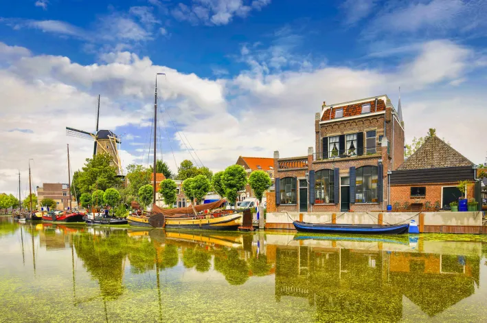 Mit Schiff und Rad durch die Niederlande