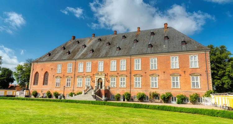 Cycling Holidays Denmark Valdemars Slot