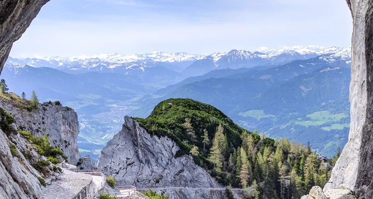 Der Tauern-Radweg, Eisriesenwelt bei Werfen