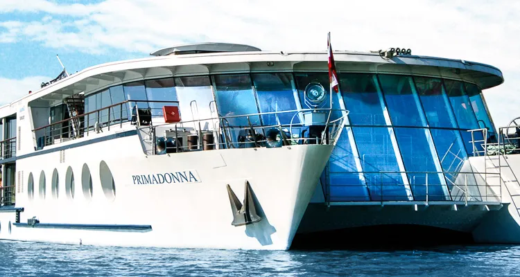 MS Primadonna, Exterior view