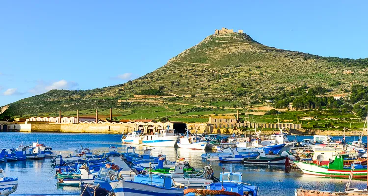 Habour, Sicily