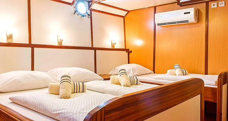 MS Amore, triple cabin on the lower deck