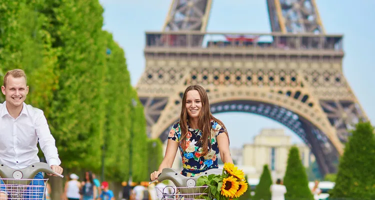 Cycling holidays in France - Panorama
