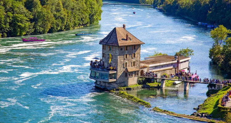Cycling holidays to the Rhine Falls