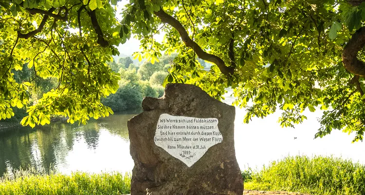 Der Weser-Radweg - Weserstein, Hann. Münden