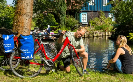 Short cycling holidays 2025
