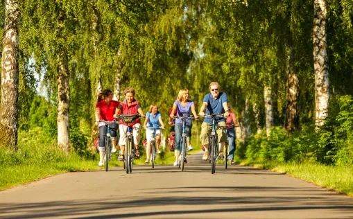 Short cycling holidays 2025
