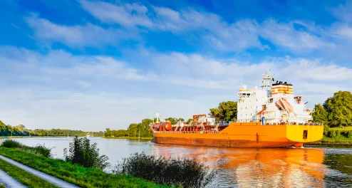 Am Nord-Ostsee-Kanal