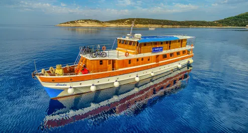 Boat and Bike in Istria